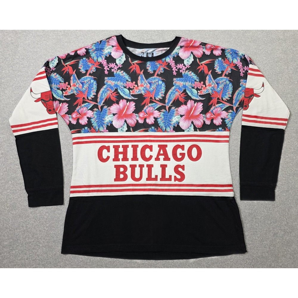 Chicago Bulls Shirt Womens Small NBA Basketball Floral Tropical Long Sleeve UNK